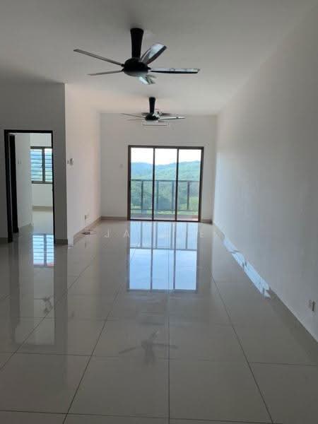 Condominium for Rent at Residensi Zamrud - Jaynee Chin - Living Room - PropertyGuru.com.my