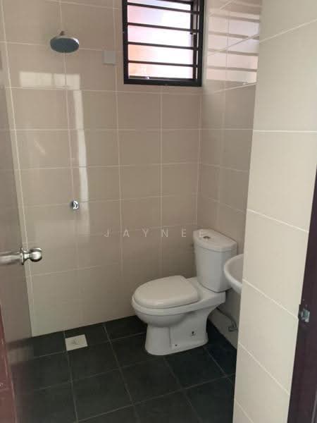 Condominium for Rent at Residensi Zamrud - Jaynee Chin - Bathroom - PropertyGuru.com.my