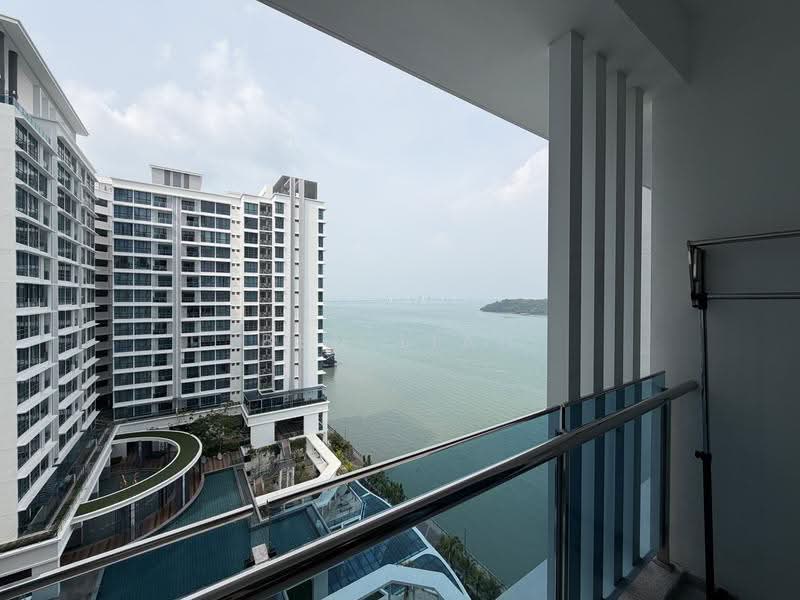 Kondominium untuk Dijual di Queens Residences Q1 @ Queens Waterfront - Ben Liau - Balcony - PropertyGuru.com.my