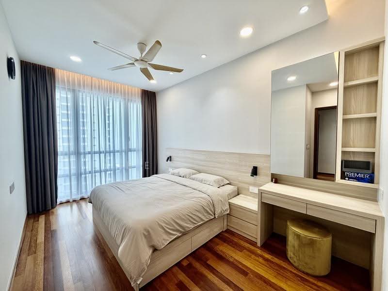Kondominium untuk Dijual di Queens Residences Q1 @ Queens Waterfront - Ben Liau - Bedroom - PropertyGuru.com.my