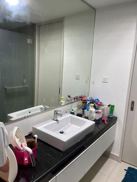 Kondominium untuk Disewa di Bora Residences - Edward Tan - Bathroom - PropertyGuru.com.my