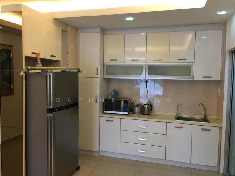 Kondominium untuk Dijual di Dynasty Garden Condominium - Daphne Wong - Kitchen - PropertyGuru.com.my
