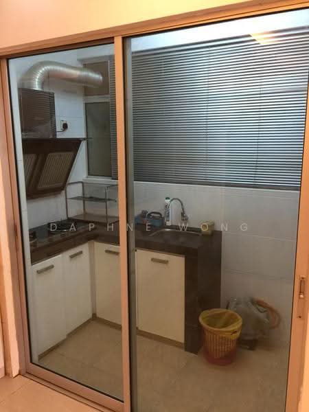 Kondominium untuk Dijual di Dynasty Garden Condominium - Daphne Wong - Kitchen - PropertyGuru.com.my