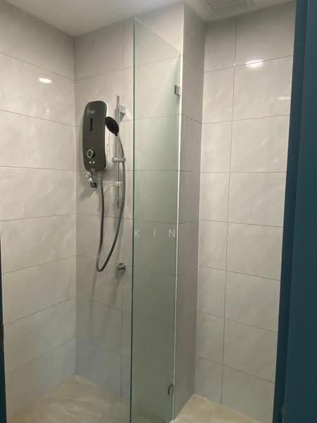 Service Residence for Rent at Altris Residences @ The Quartz WM - Kin CK - Bathroom - PropertyGuru.com.my