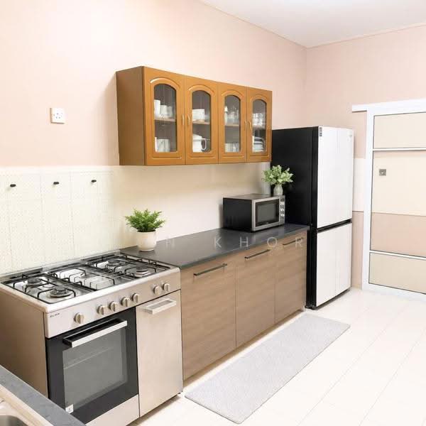 2-storey Terraced House for Sale in Taman Desa Cahaya (Bukit Mertajam) - Ann Khor - Kitchen - PropertyGuru.com.my