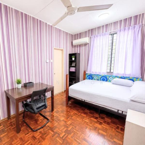2-storey Terraced House for Sale in Taman Desa Cahaya (Bukit Mertajam) - Ann Khor - Bedroom - PropertyGuru.com.my