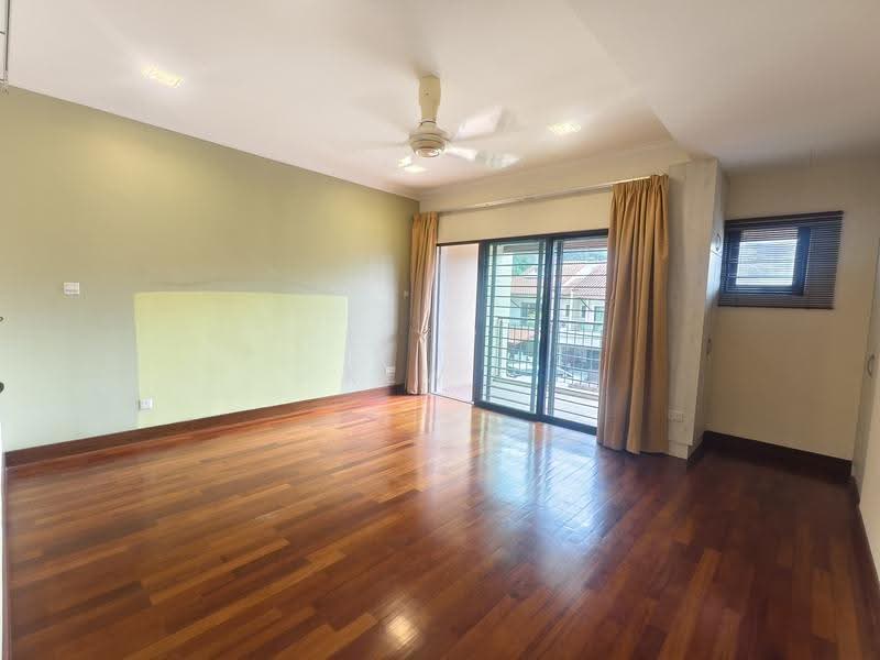 Rumah Berkembar untuk Dijual di Riverview Kemensah (Melawati) - Kew . - Living Room - PropertyGuru.com.my