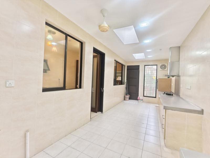 Rumah Berkembar untuk Dijual di Riverview Kemensah (Melawati) - Kew . - PropertyGuru.com.my