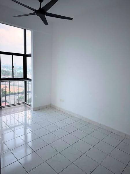 Pangsapuri untuk Disewa di Larkin Indah - Alex How - Balcony - PropertyGuru.com.my