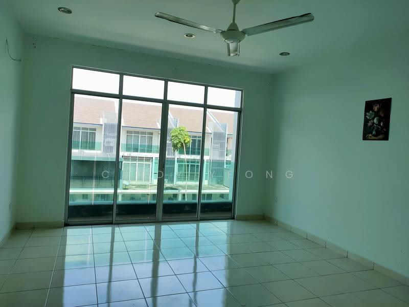 Rumah Teres 3-Tingkat untuk Disewa di Kajang (Selangor) - Cindy Yeong - Living Room - PropertyGuru.com.my