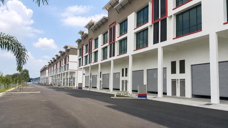 Kilang Teres untuk Dijual di Klang (Selangor) - Nicholas Lee - Exterior - PropertyGuru.com.my