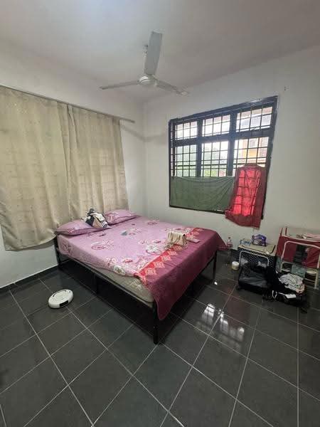Rumah Teres 2-Tingkat untuk Dijual di Bandar Seri Alam (Masai) - Carson . - Bedroom - PropertyGuru.com.my