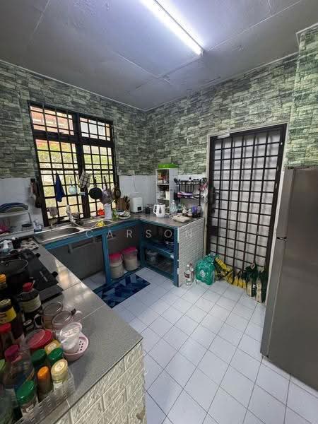 Rumah Teres 2-Tingkat untuk Dijual di Bandar Seri Alam (Masai) - Carson . - Kitchen - PropertyGuru.com.my
