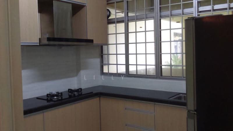Condominium for Sale at Putra Place Condominium - Lilly . - Kitchen - PropertyGuru.com.my