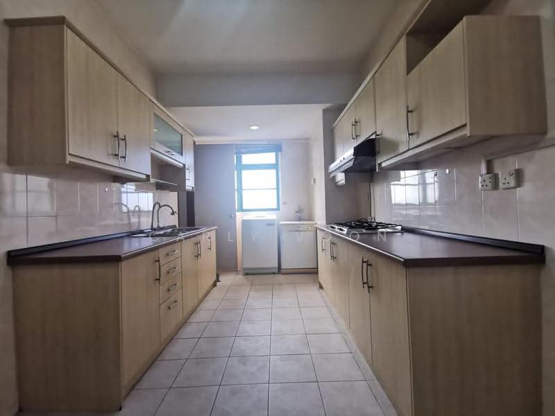 Kondominium untuk Dijual di The Straits View Condominium - Carly Voon - Kitchen - PropertyGuru.com.my