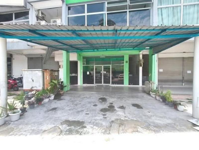 Shop / Office for Sale in Cheras (Kuala Lumpur) - Liew Chew Yee - Exterior - PropertyGuru.com.my