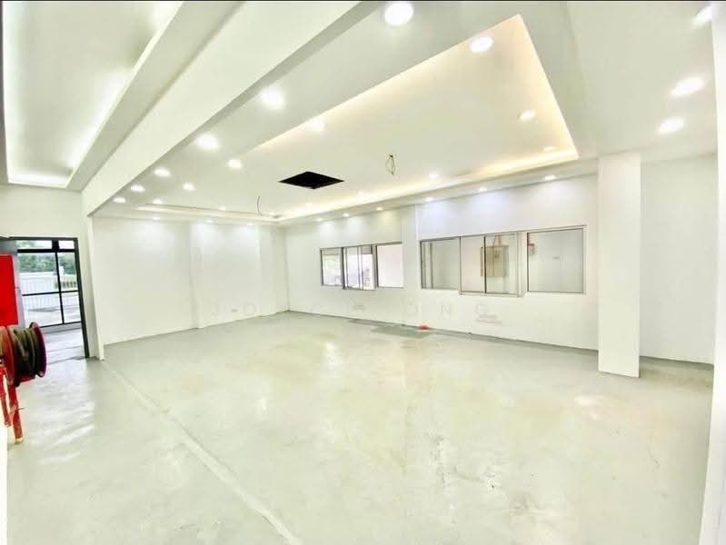 Factory for Rent in Eco Business Park 1 (Johor Bahru) - Joyce Ong - Interior - PropertyGuru.com.my