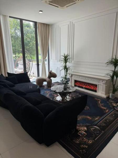 Townhouse for Rent in Bukit Kiara (Kuala Lumpur) - Hazel Lee - Living Room - PropertyGuru.com.my