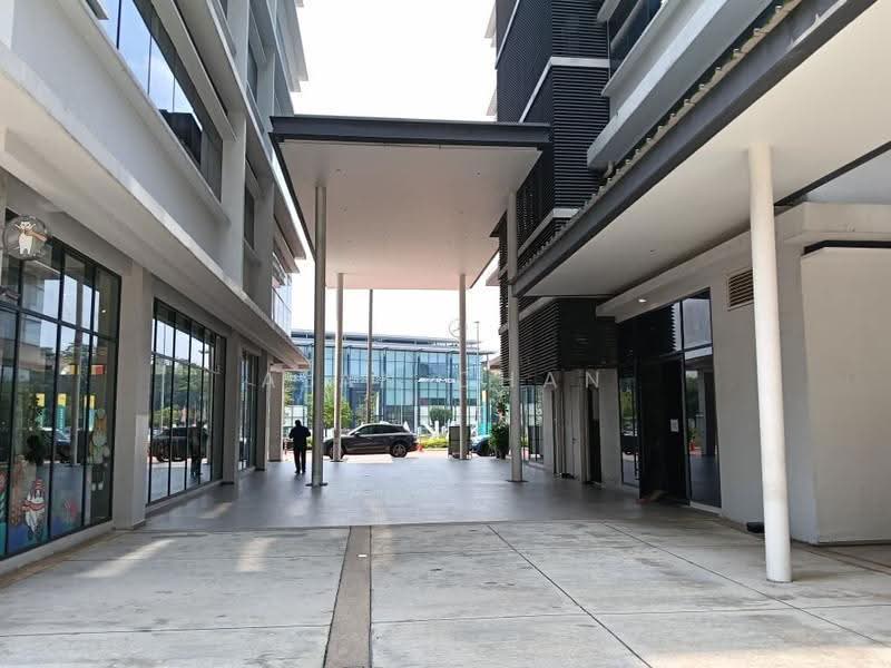 Shop / Office untuk Dijual di Cheras (Selangor) - Alan Chan - Exterior - PropertyGuru.com.my