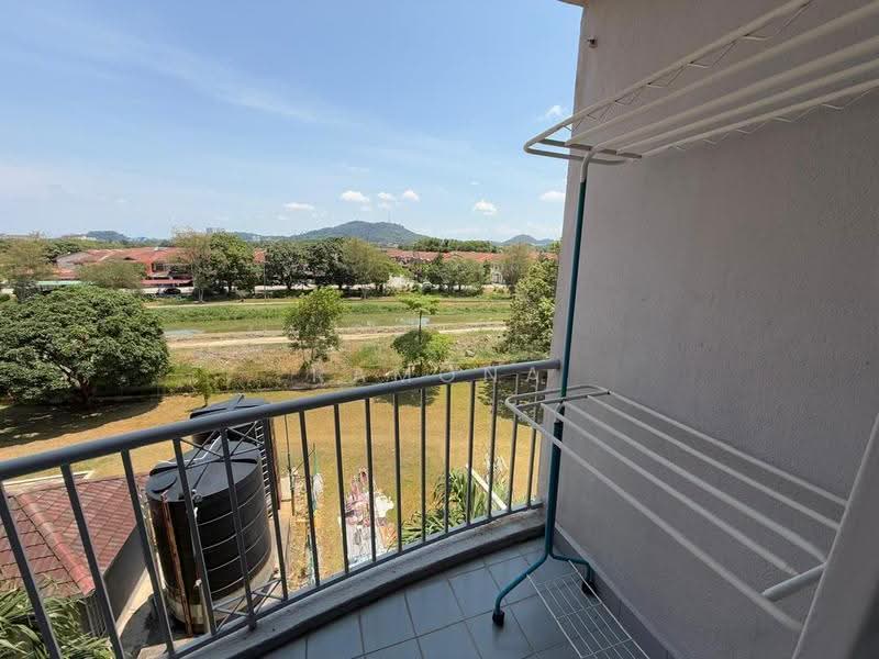 Pangsapuri untuk Disewa di Kiara Apartment - Ramona Tan - Balcony - PropertyGuru.com.my