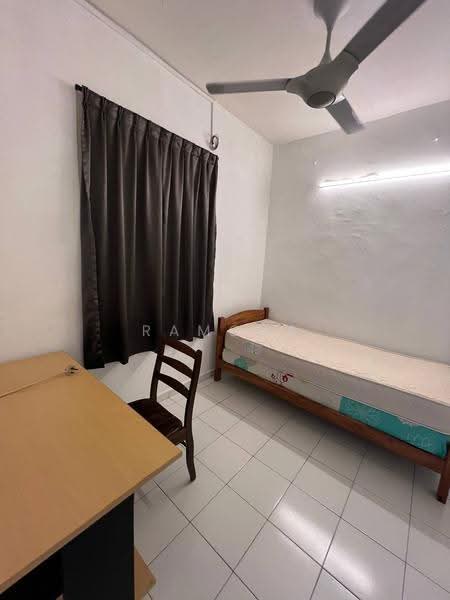 Pangsapuri untuk Disewa di Kiara Apartment - Ramona Tan - Bedroom - PropertyGuru.com.my