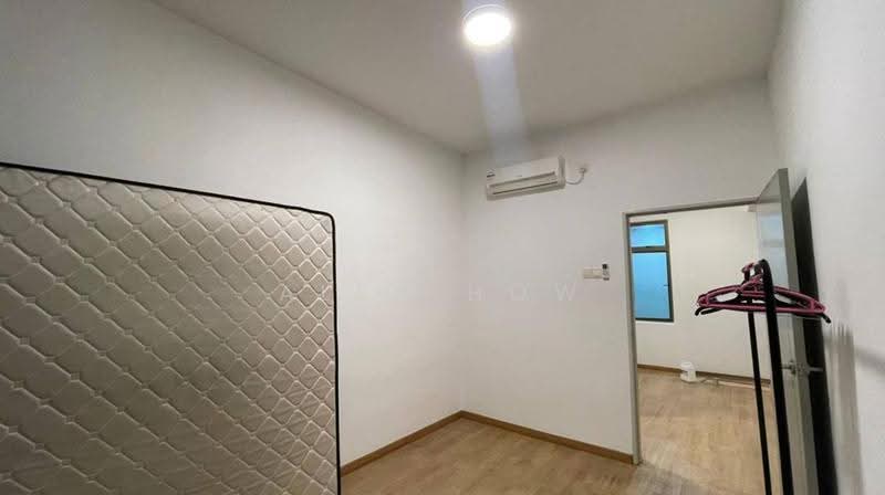 Condominium for Rent at PARC Regency (Residensi Masai) - Alex How - Bedroom - PropertyGuru.com.my