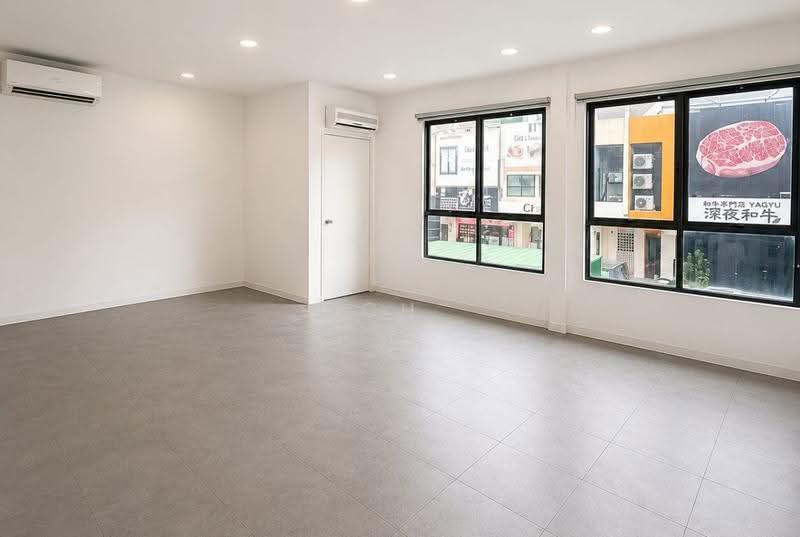 Shop / Office for Rent in Kepong (Kuala Lumpur) - CH Ng - Interior - PropertyGuru.com.my