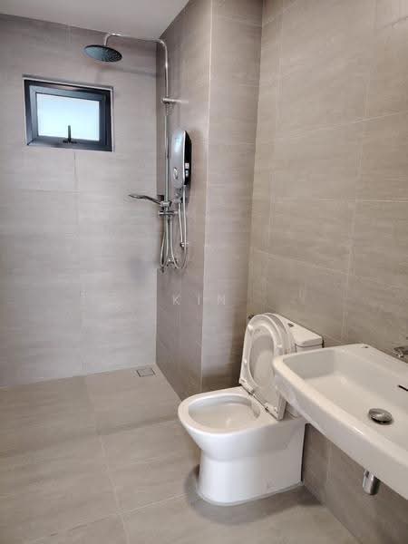 Service Residence for Rent at Residensi Ava @ Kiara Bay - Kin CK - Bathroom - PropertyGuru.com.my