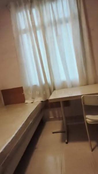 Pangsapuri untuk Disewa di Sri Samudera Apartment (Seaview Residence Suites) - June Teo - Bedroom - PropertyGuru.com.my