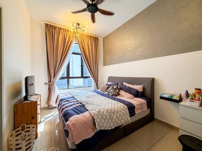 Rumah Bandar untuk Dijual di Eco Grandeur (Puncak Alam) - Azman Ahmad - PropertyGuru.com.my
