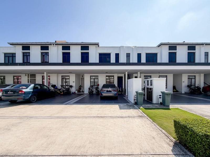 Rumah Bandar untuk Dijual di Eco Grandeur (Puncak Alam) - Azman Ahmad - PropertyGuru.com.my