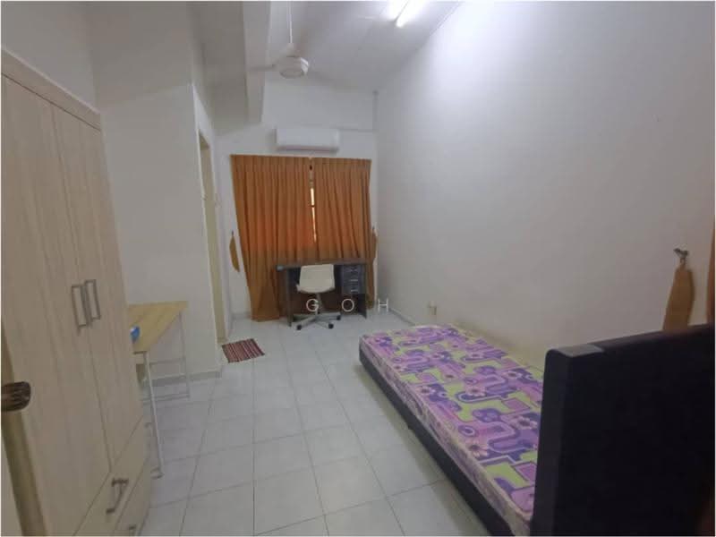 Rumah Teres 2-Tingkat untuk Disewa di Taman Sentosa (Bukit Baru) - Goh Jun Khai - Bedroom - PropertyGuru.com.my