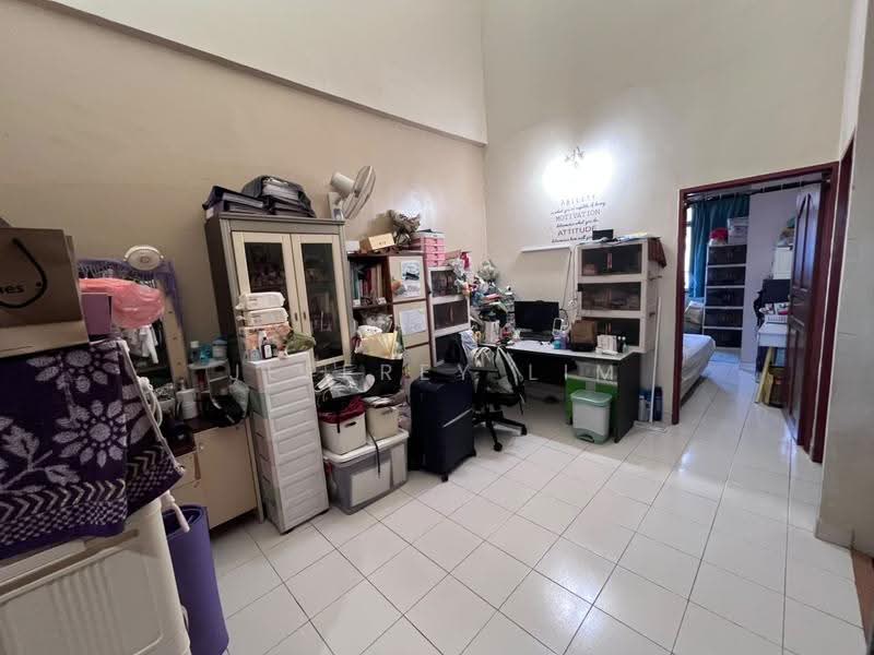 2-storey Terraced House for Sale in Taman Skudai Indah (Skudai) - Jeffrey Lim - Study - PropertyGuru.com.my