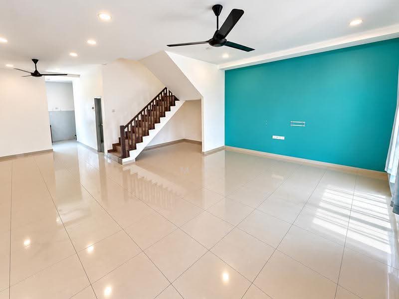 Terraced House for Rent in Ipoh (Perak) - Mr Chee - Living Room - PropertyGuru.com.my