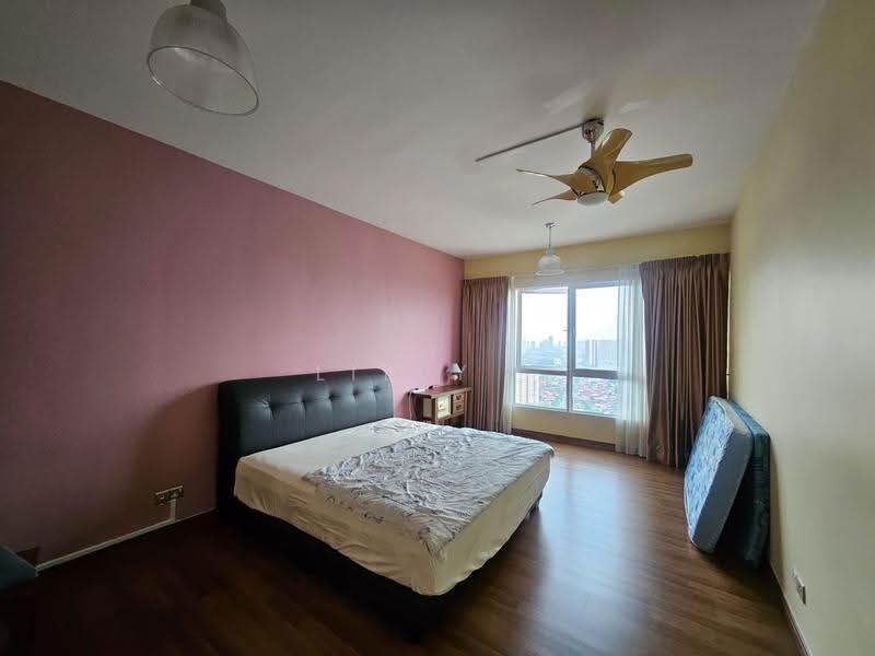 Condominium for Sale at Central Park condominium - Lilly . - Bedroom - PropertyGuru.com.my