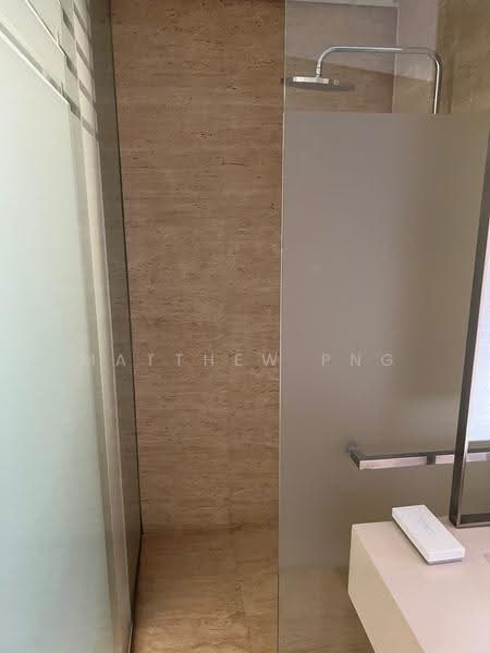 Condominium for Sale at Shorefront Residences - Matthew Png - Bathroom - PropertyGuru.com.my