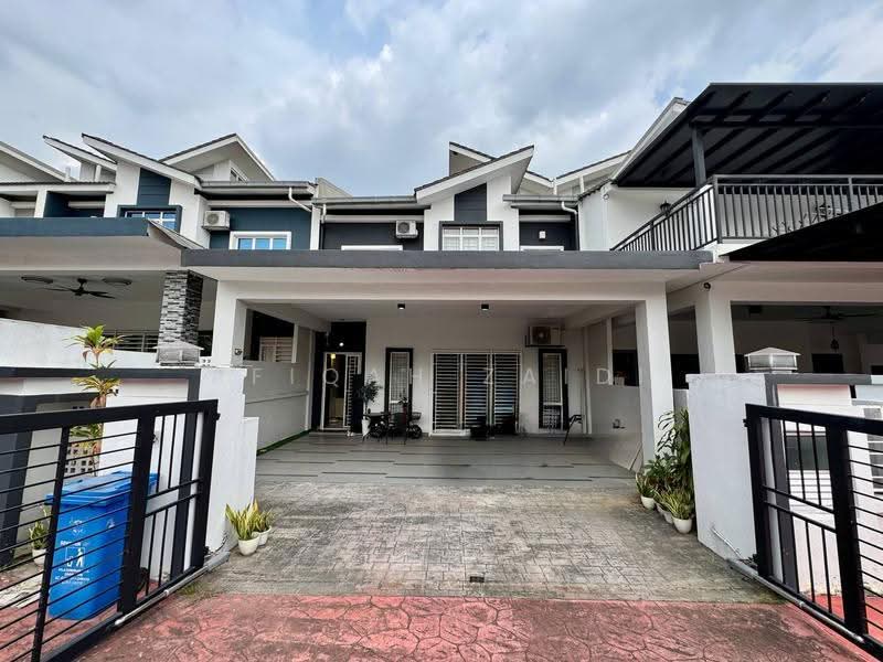 2-storey Terraced House for Sale in D'Kayangan (Shah Alam) - Afiqah zaidi - Exterior - PropertyGuru.com.my