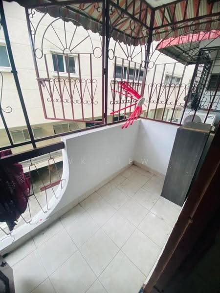 Flat for Sale at Tong Weng Mansion - WK Siew - PropertyGuru.com.my