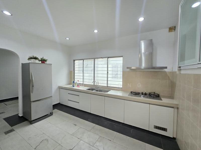 Rumah Teres 2-Tingkat untuk Disewa di Taman Putra Prima (Puchong) - Josh Chong - PropertyGuru.com.my