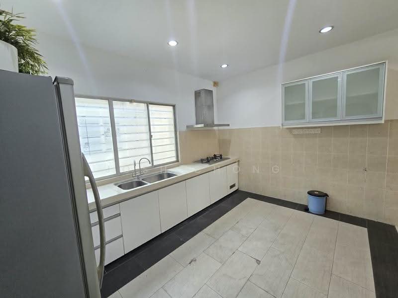 Rumah Teres 2-Tingkat untuk Disewa di Taman Putra Prima (Puchong) - Josh Chong - PropertyGuru.com.my