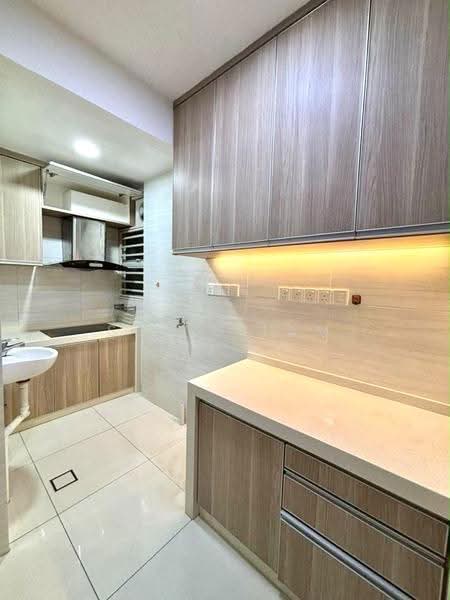 Condominium for Rent at Vertiq - Shing Lam - Kitchen - PropertyGuru.com.my