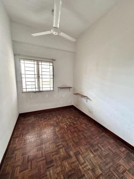 Condominium for Sale at Segar Courts - Vickky Wong CF - PropertyGuru.com.my