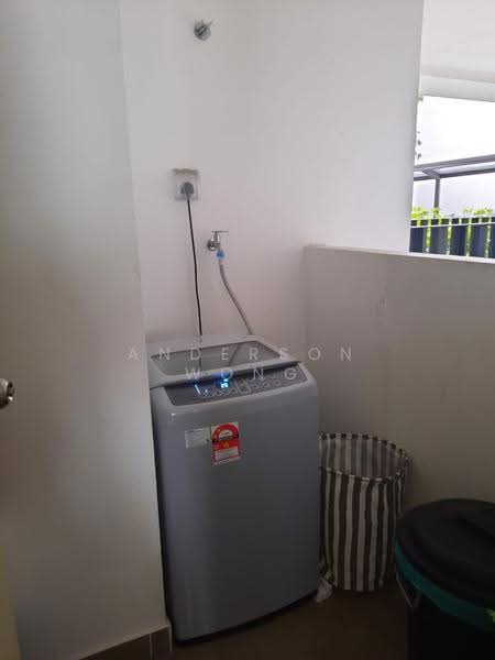 Kediaman Servis untuk Disewa di Cerrado Residence @ Southville City - Anderson Wong - yard - PropertyGuru.com.my