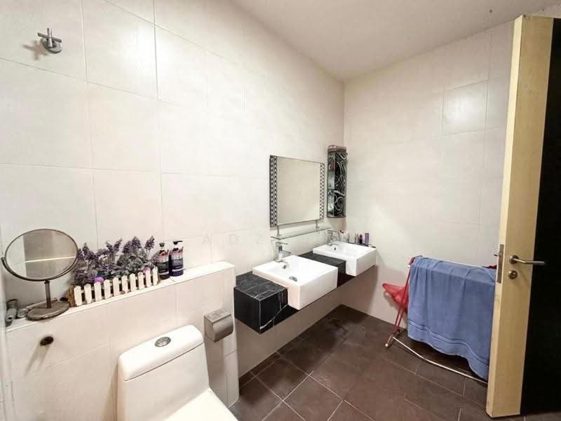 Rumah Berkembar untuk Dijual di Taman Tropika 2 (Kajang) - Adzura Zamedin - PropertyGuru.com.my