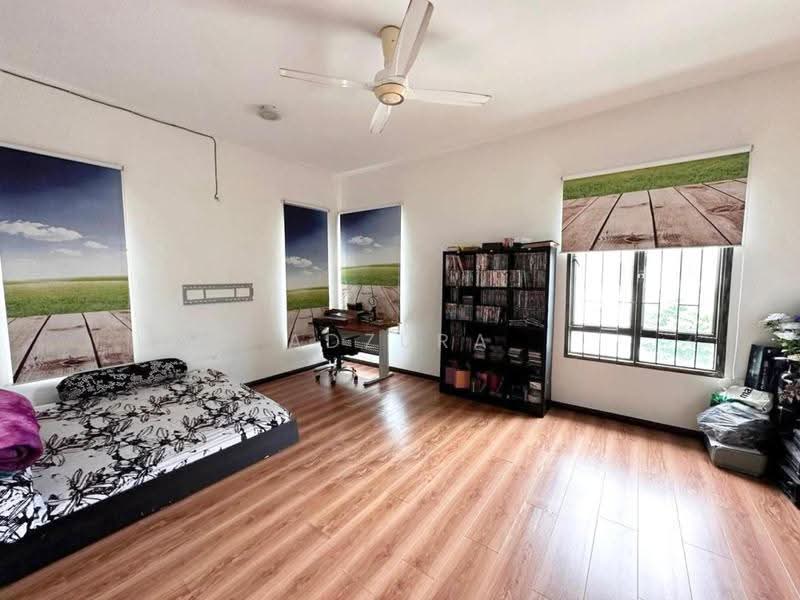 Rumah Berkembar untuk Dijual di Taman Tropika 2 (Kajang) - Adzura Zamedin - PropertyGuru.com.my