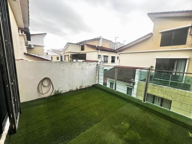 Rumah Berkembar untuk Dijual di Taman Tropika 2 (Kajang) - Adzura Zamedin - PropertyGuru.com.my