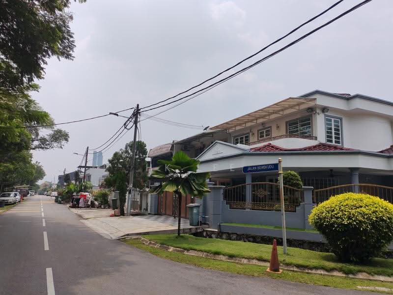 Rumah Teres 2-Tingkat untuk Dijual di Taman Kepong Baru (Batu) - HK Lee - PropertyGuru.com.my