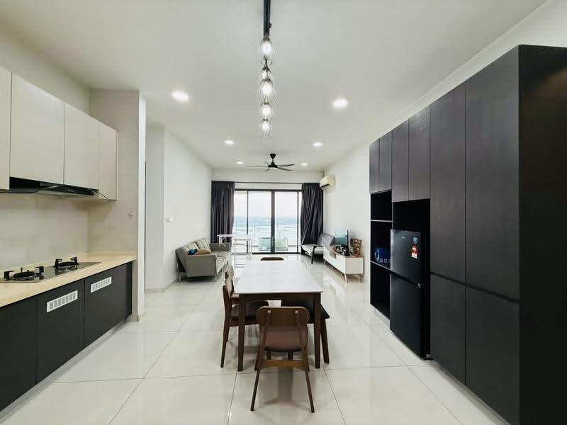 Condominium for Rent at Royal Strand @ Country Garden Danga Bay - Karen Yeo - PropertyGuru.com.my