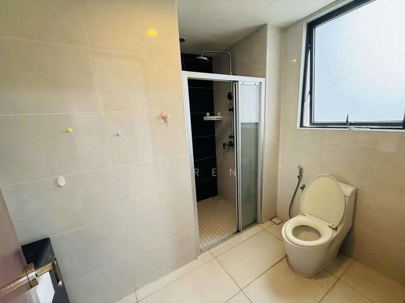 Condominium for Rent at Royal Strand @ Country Garden Danga Bay - Karen Yeo - PropertyGuru.com.my