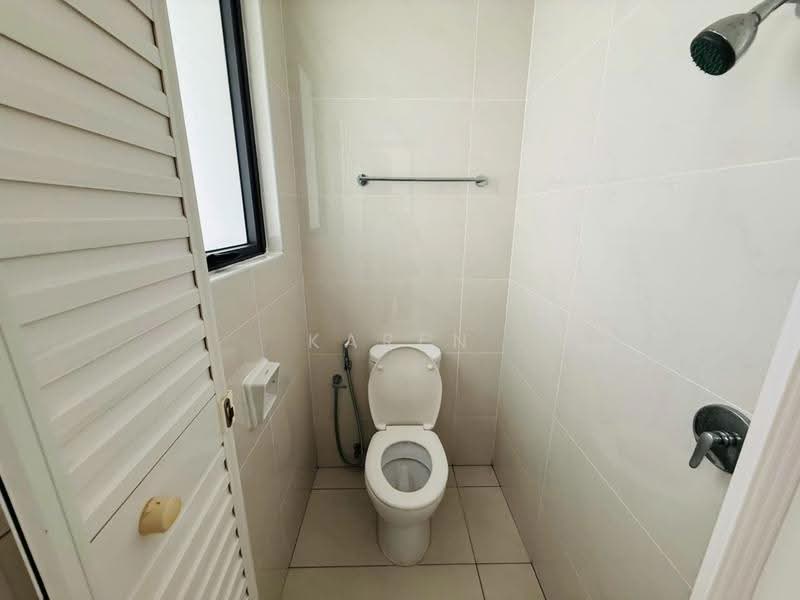 Condominium for Rent at Royal Strand @ Country Garden Danga Bay - Karen Yeo - PropertyGuru.com.my